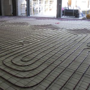 screed hydronic floor heating pipe on mesh