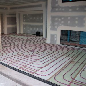 hydronic floor heating pipe in screed